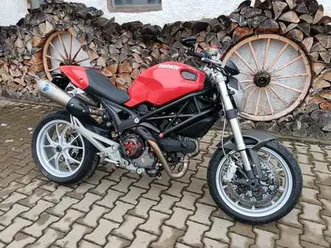 ducati monster 1100