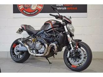 ducati monster 821 stealth euro 4 821 cc