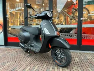 vespa gts 310 supersport nieuw € 750,- korting — motoren | piaggio — marktplaats