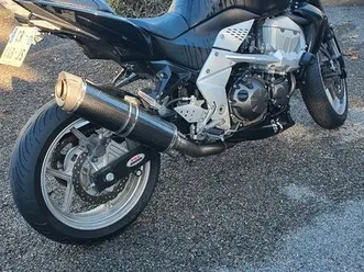 moto kawasaki z750