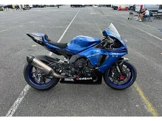 yamaha r1 2023