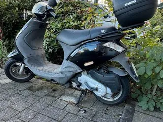 piaggio zip 50 4takter