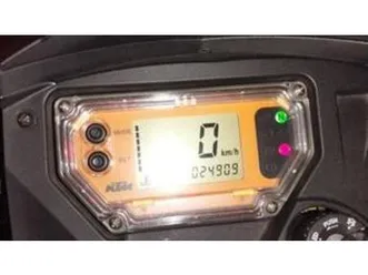 950 supermoto (2006 - 08)