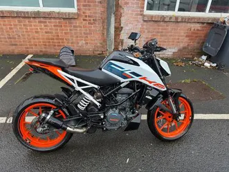 ktm 125 duke naked petrol manual euro 5 (15 ps) 125 cc