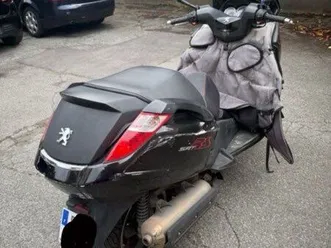 scooter 125 cm peugeot satelis