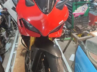 ducati supersport 950 s