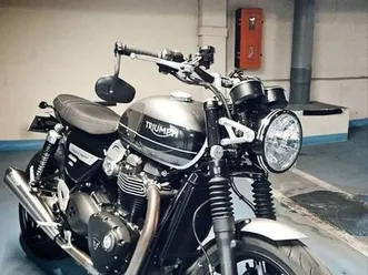 triumph speedtwin 1200 cc