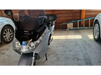 vendo piaggio x8 200 usata a san marino di repubblica di san marino (codice 9888840) - moto.it