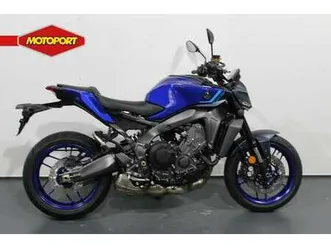 yamaha mt-09 blauw