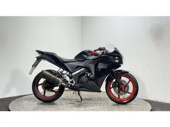 honda cbr cbr 125 r 2016 40k good running 125 cc sports bike project