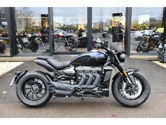 triumph rocket iii 2200 cc