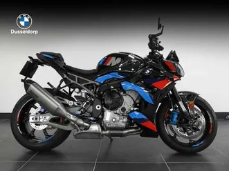 bmw m 1000 r zwart