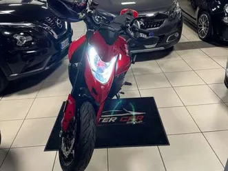 ducati hypermotard 950 rosso