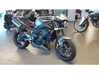 vendo triumph street triple r (2009 - 12) usata a alba (codice 9888825) - moto.it