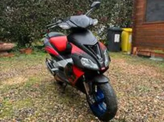 aprilia sr 50 2015