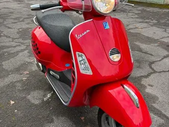 vespa gts 125