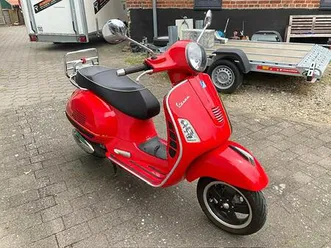 vespa gts 300 ie super, 10000 km, top-zustand* läuft top* tüv neu