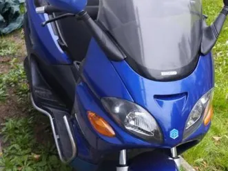 „piaggio x9 125, baujahr 2001 – bastlerfahrzeug mit tüv bis 2027.