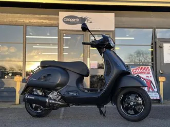 piaggio vespa gts 300 piaggio super notte scooter 0.31 automatic petrol 278 cc