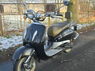 skuter retro 50 4t 2015r pokój