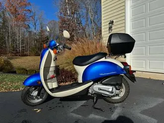 2009 honda metropolitan moped scooter