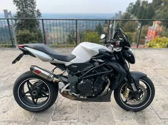 mv agusta brutale 920