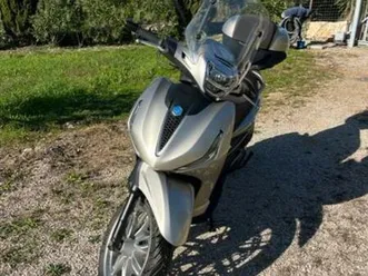 piaggio - beverly 400
