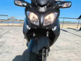 suzuki - burgman 650 executive