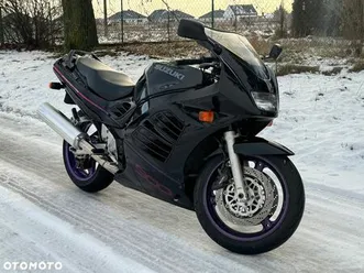 suzuki rf