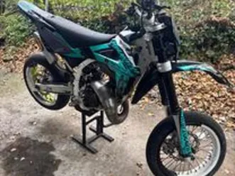 husqvarna wr 125 - 2011