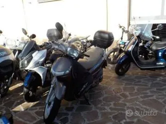 peugeot tweet 150 anno 150