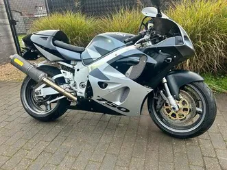 ② suzuki gsxr750 srad injectie