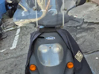 malaguti f10 2004 50 con 24.000km 1 anno