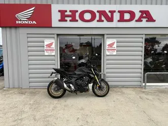 honda cb 1000 hornet 2025 1000 cm3 | moto roadster | 1 745 km | noir | 72100 le mans