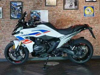 bmw r 1300 rs performance komfort, dynamik, akrapovi