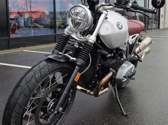 bmw r nine t scrambler akrapovic öhlins