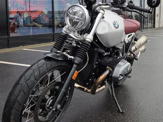 bmw r nine t scrambler akrapovic öhlins