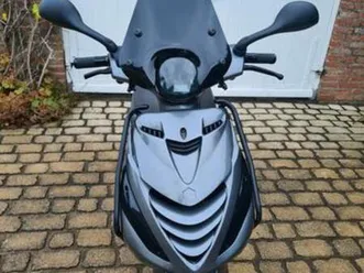 mooie piaggio zip 4t scooter te koop! — scooters | yamaha — marktplaats