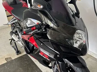 suzuki gsxr 750