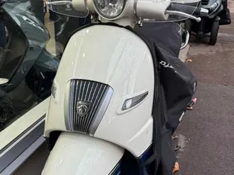 peugeot django 125 cc - equipé - blanc/bleu abs