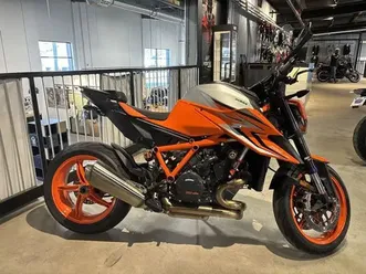 2023 ktm 1290 super duke r