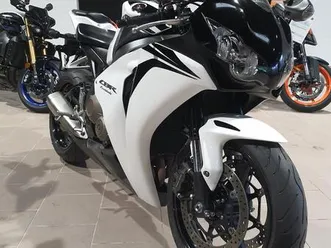 honda cbr 1000 rr / sc 59