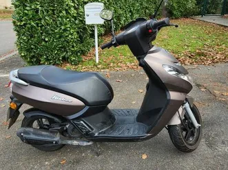 scooter kisbee 50 cc 4t