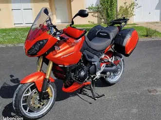 triumph tiger 1050