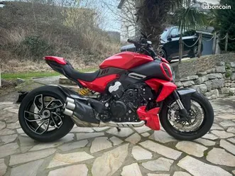 ducati diavel v4