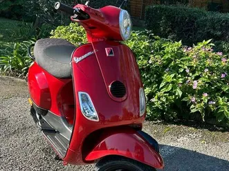 vespa lx