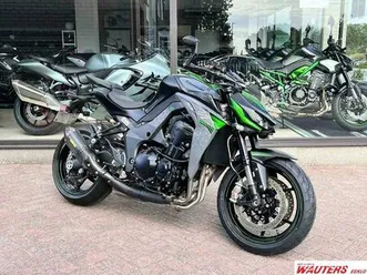 ② kawasaki z 1000 r akrapovic