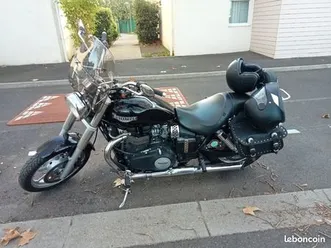 triumph speed master 900