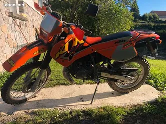 ktm 125 lc2 – 2 344 km – très bon état – démarrage électrique