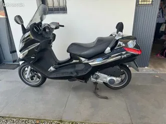 scooter piaggio xevo 2013